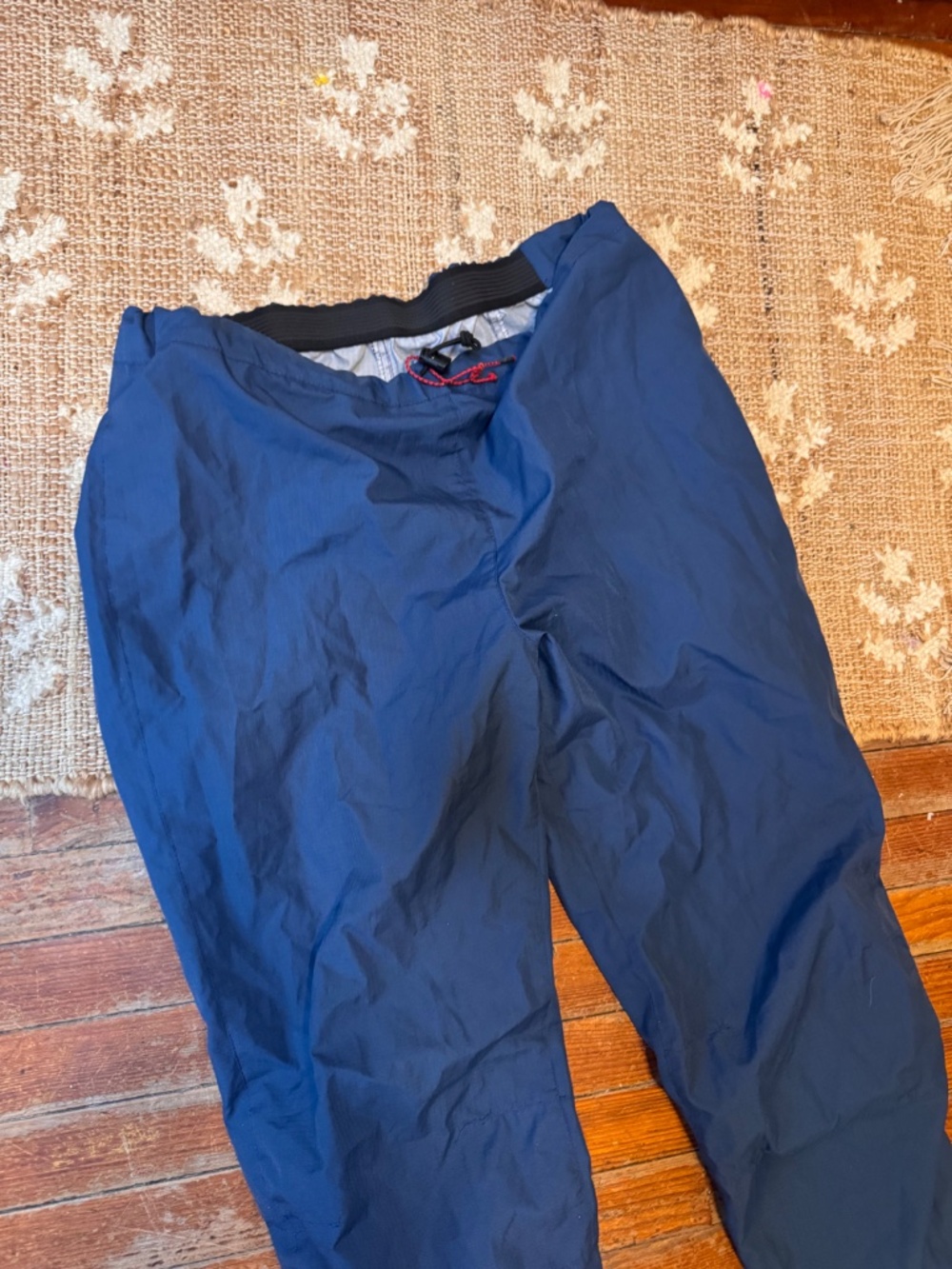 Vintage rare Patagonia Navy Blue Women's kayaking hiking rain Wind Pants large L
